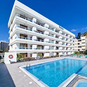 2* Apartahotel Fayna